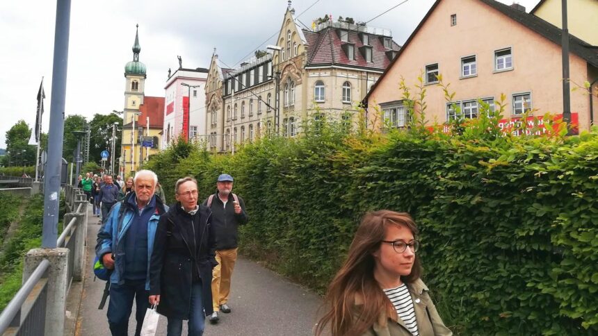 Protest gegen geplante Schließung einer Bühne