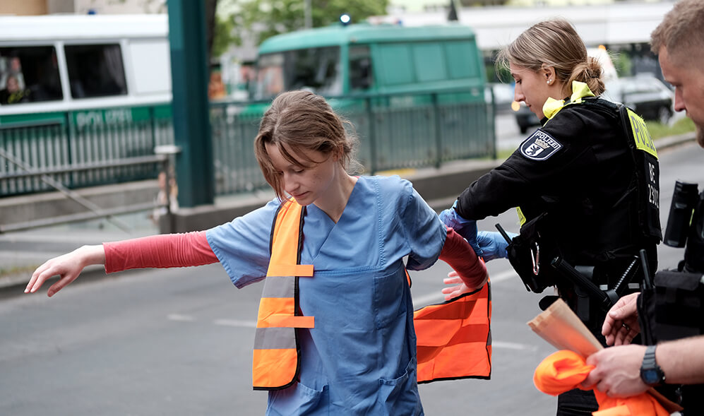 Letztegeneration Berlin 23 05 23 ©jonas Gehring Tiny