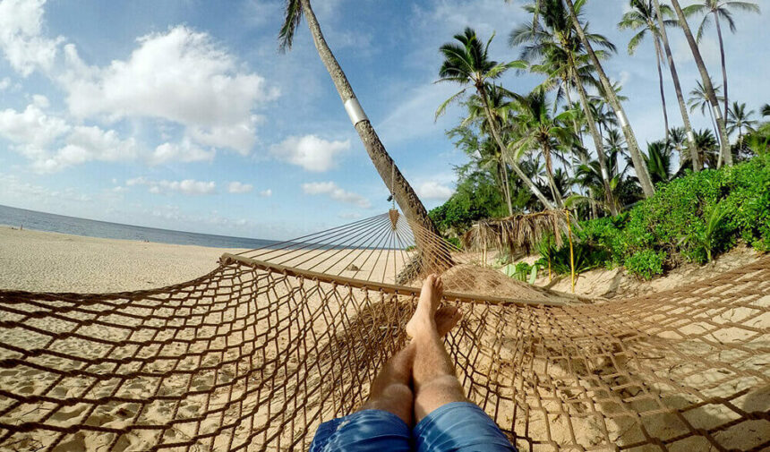 Hängematte Symbolbild - Die Märchen des Neoliberalismus (c) Pixabay