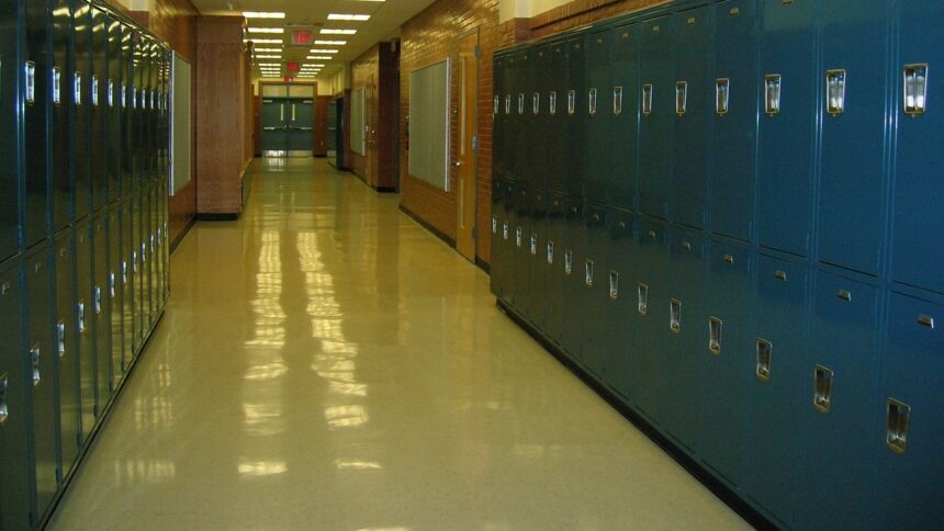 In dieser Gesellschaft brodelt es … und die Schulsozialarbeit ist bedroht