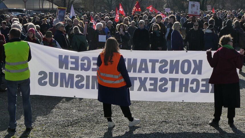 Demo Gegen Rechts, Klein Venedig, Konstanz 2024 02 25 © Pit Wuhrer